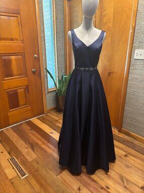 Dancing Queen Navy Blue Evening Gown